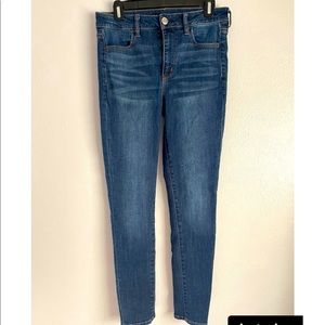 American Eagle Hi-Rise Jegging